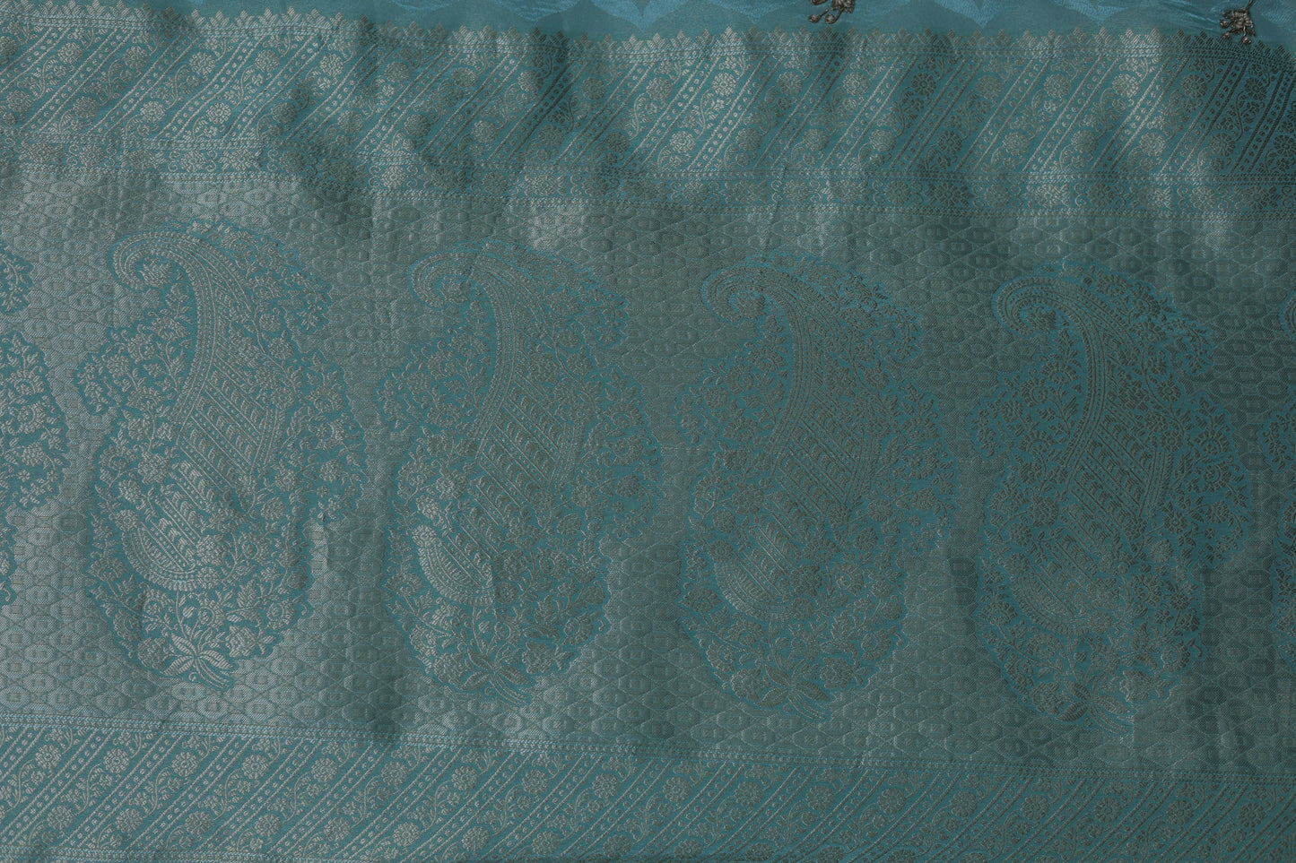 Aabroo - Elegance stitched in every thread of silk